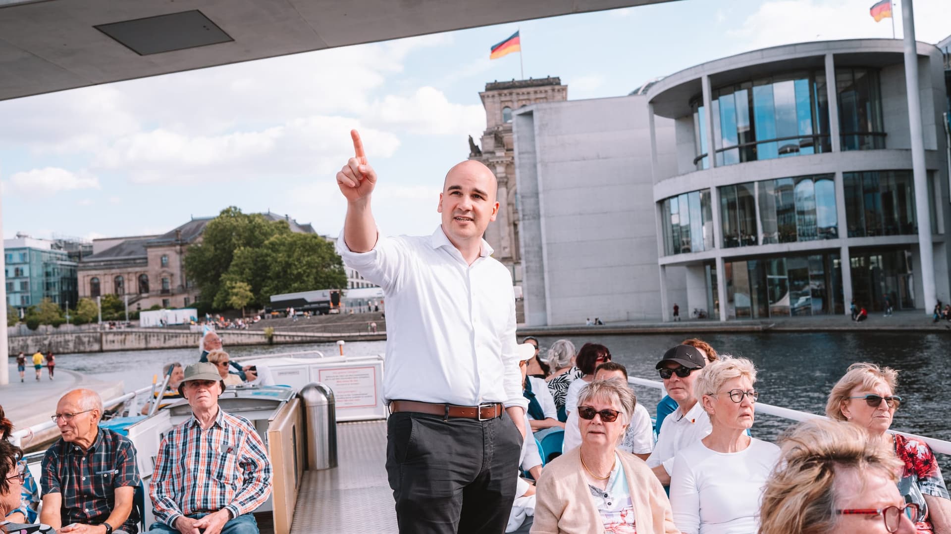 Politik hautnah erleben – mitten in Berlin